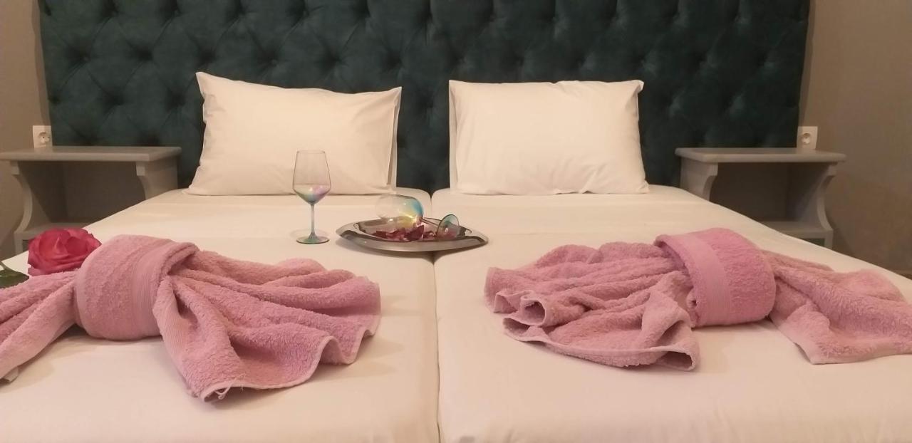 圣乔治斯Kapetanios Luxury公寓式酒店 外观 照片